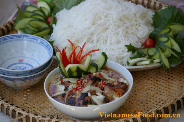 kebad-rice-vermicelli-bun-cha