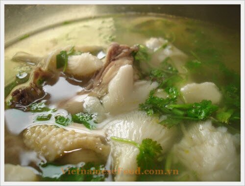 www.vietnamesefood.com.vn/chicken-and-mushroom-soup-recipe