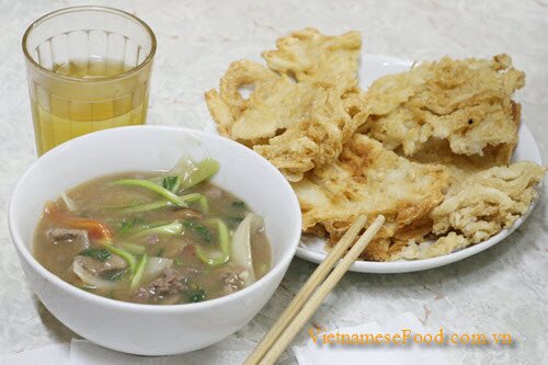 vietnamese-fried-pho-pho-ran