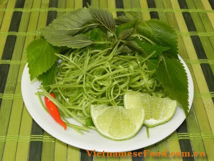 tuna-with-vermicelli-soup-bun-ca-ngu