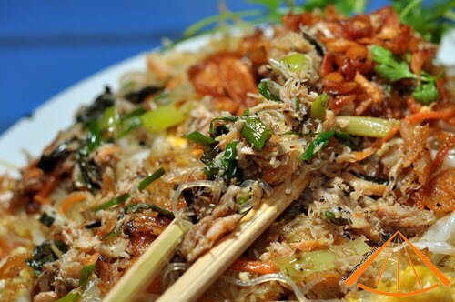 vietnamesefood.com.vn/fried-vermicelli-with-meat-crab-and-egg