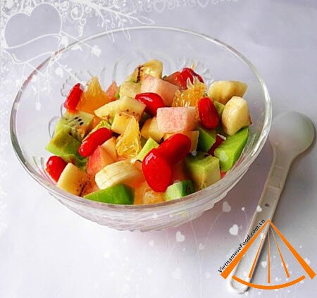 www.vietnamesefood.com.vn/mixture-vietnamese-fruits-with-yogurt