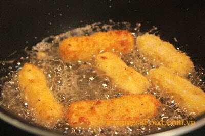 fried-cheese-sticks-recipe-pho-mai-que