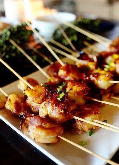 Grilled Rolled Pork with Shrimps and Pineapple Recipe (Thịt Cuộn Tôm Dứa Nướng)