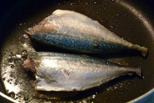 Stewed Fish with Tomato Recipe (Cá Om Cà Chua)