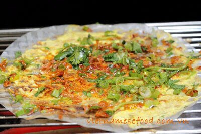 Vietnamese Pizza Recipe (Bánh Tráng Nướng)