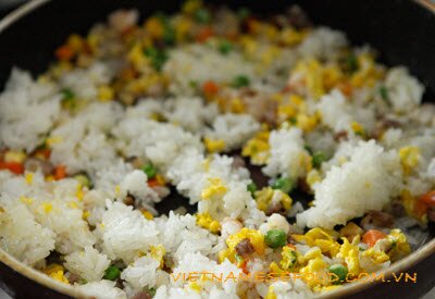 mixture-fried-rice-recipe-com-chien-thap-cam