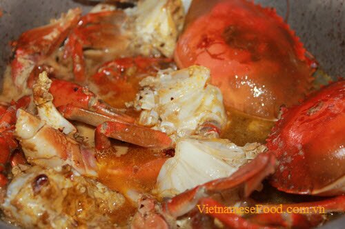 roasted-crab-with-salt-and-satay-recipe-cua-rang-muoi-ot