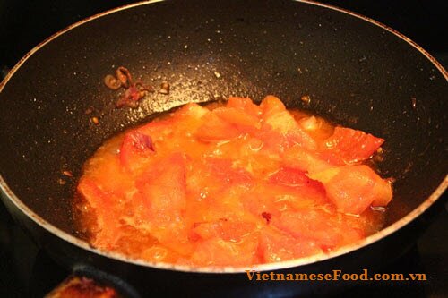 chicken-meat-with-tomato-sauce-recipe-ga-vien-sot-ca-chua