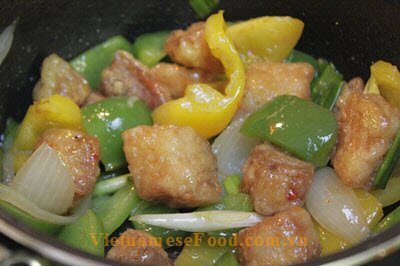 fried-fish-with-sweet-and-sour-soup-recipe-ca-ran-sot-chua-ngot