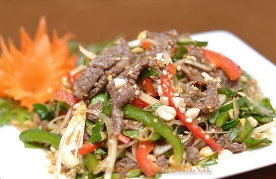 vietnamesefood.com.vn/vietnamese-salad-with-muscle-beef-recipe