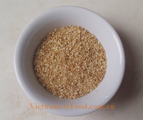 vietnamesefood.com.vn/boiled-cassava-with-coconut-milk-recipe