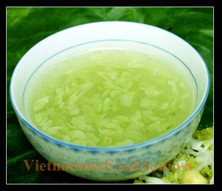 vietnamesefood.com.vn/green-rice-flakes-sweet-soup-recipe