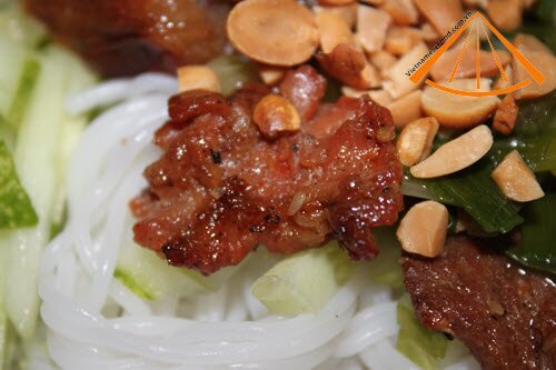 vietnamesefood.com.vn/grilled-pork-with-vermicelli