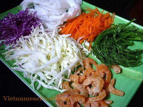 vietnamesefood.com.vn/fried-pho-with-vegetable-recipe-pho-xao
