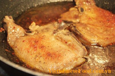 pork-chop-with-salt-and-sweet-sauce-recipe-thit-cot-let-rim-man-ngot